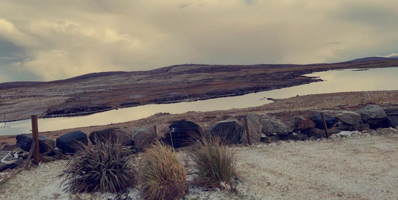 Swan View Lodge - North Uist Lochmaddy Exteriör bild